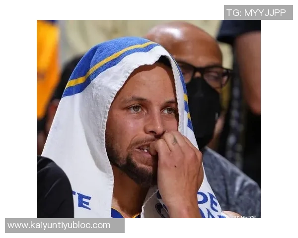 万圣夜对决魔鬼077战队进前五罗斯50分重回巅峰库里53分领跑全场 万圣夜对决魔鬼077战队进前五罗斯50分重回巅峰库里53分领跑全场