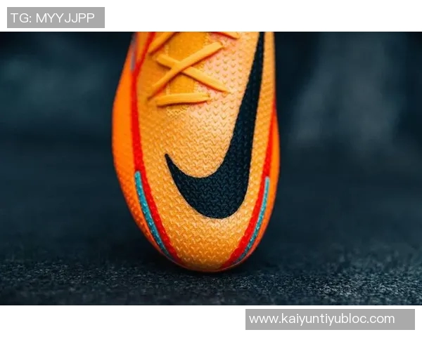 耐克科比联名球鞋重磅回归融入足球鞋设计灵感引发期待