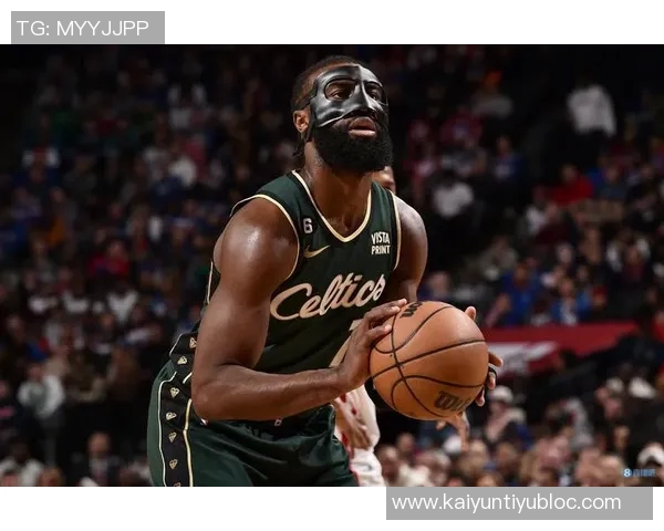 费尔斯全力以赴对位杰伦布朗期待在比赛中展现竞争精神