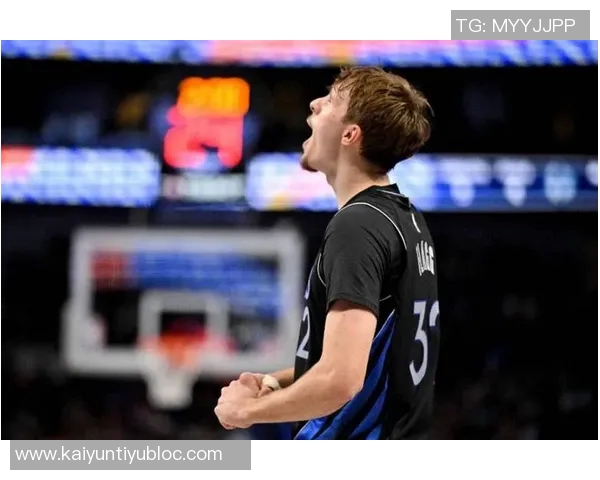 弗拉格成历史第二年轻30分球员仅次于詹姆斯未来发展令人期待