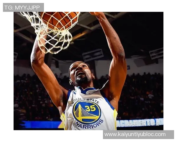 多诺万米切尔半场表现低迷仅得7分三分球全失状态堪忧